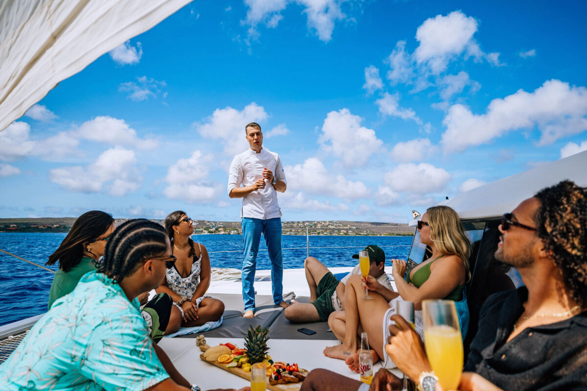 privé-chef-brunch-catamaran-tour