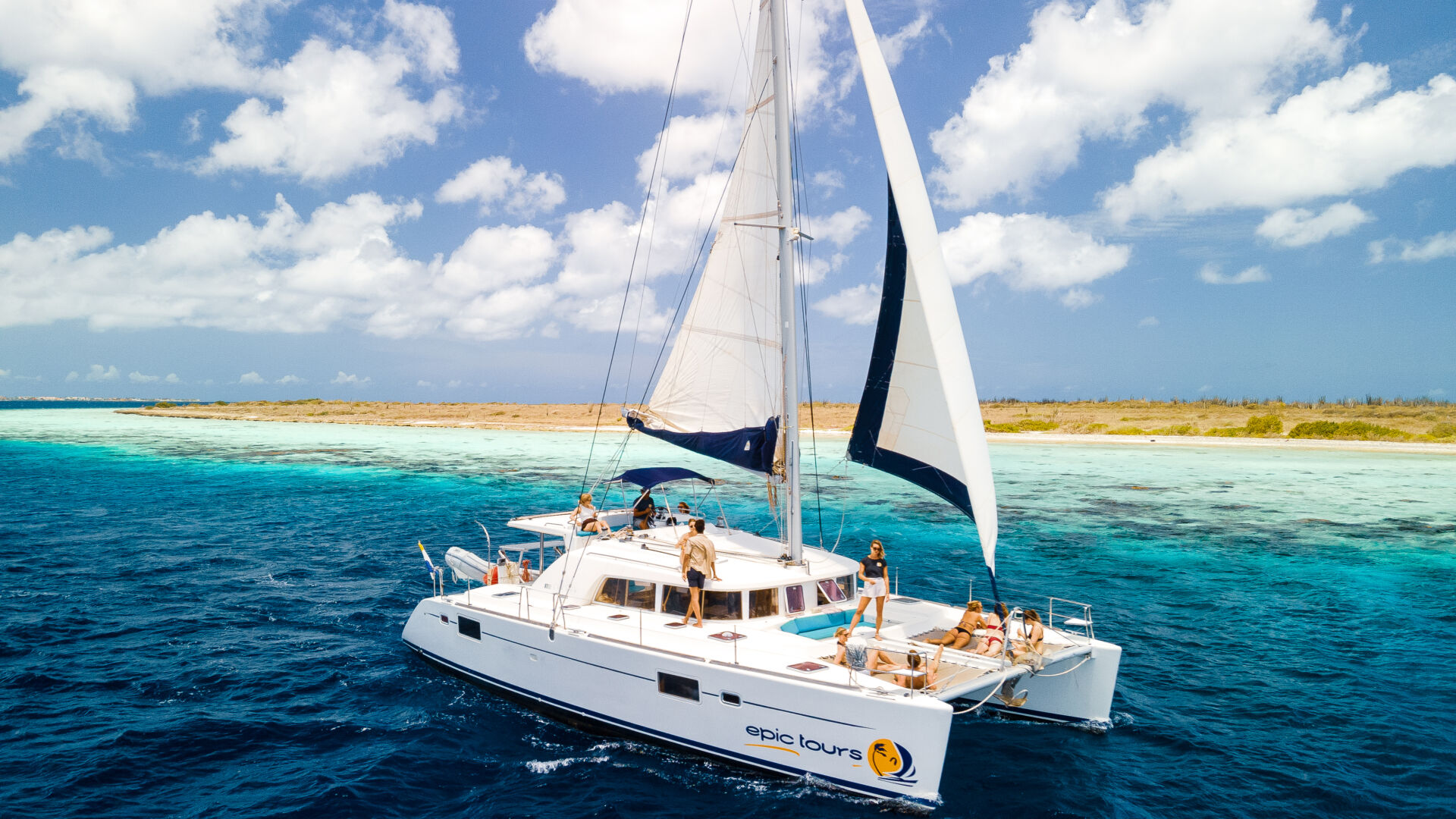 prive catamaran huren